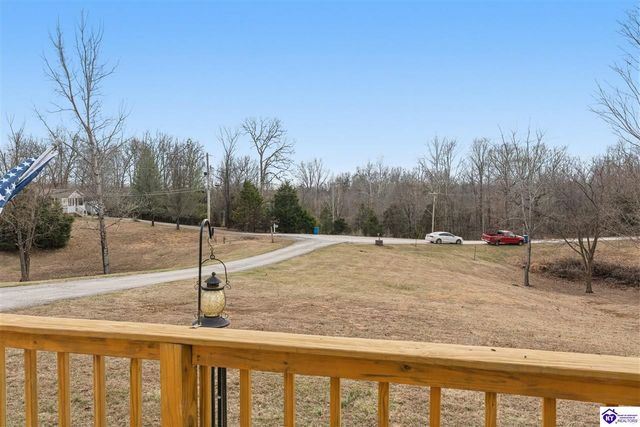 305 Ellen Lane, Brandenburg, KY 40108