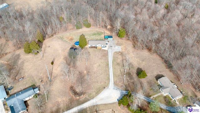 305 Ellen Lane, Brandenburg, KY 40108