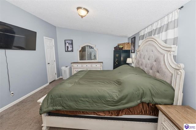 305 Ellen Lane, Brandenburg, KY 40108