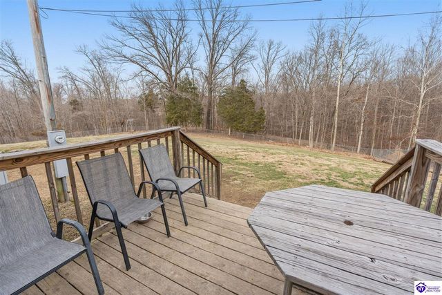 305 Ellen Lane, Brandenburg, KY 40108