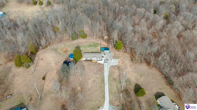 305 Ellen Lane, Brandenburg, KY 40108