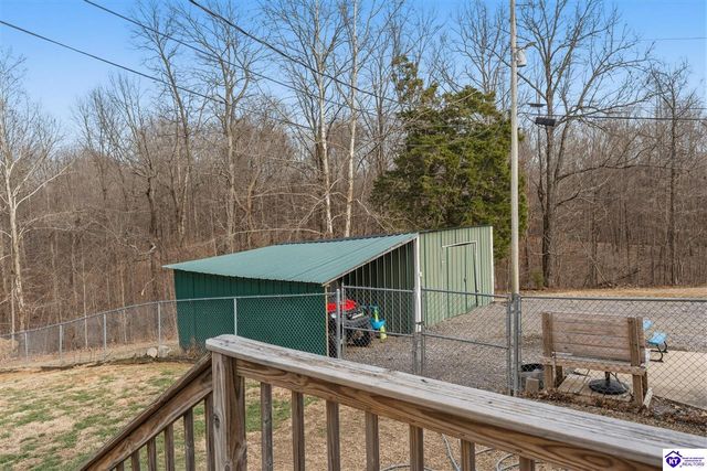 305 Ellen Lane, Brandenburg, KY 40108