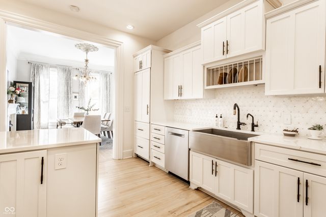 214 E St Joseph Street, Indianapolis, IN 46202