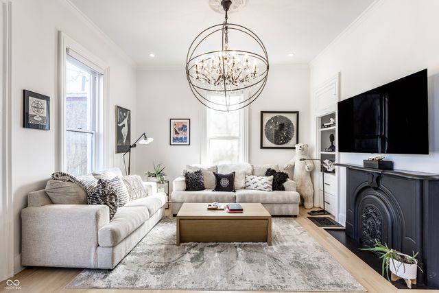 214 E St Joseph Street, Indianapolis, IN 46202