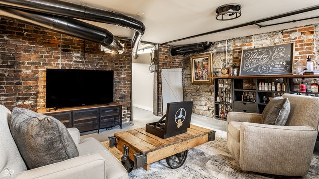 214 E St Joseph Street, Indianapolis, IN 46202