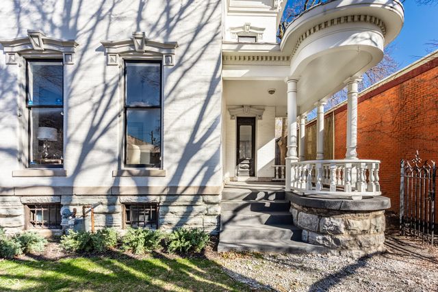 214 E St Joseph Street, Indianapolis, IN 46202