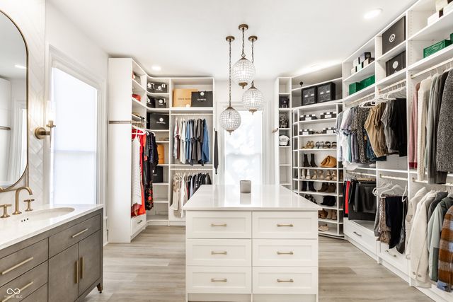 214 E St Joseph Street, Indianapolis, IN 46202