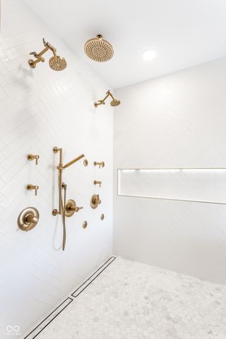 214 E St Joseph Street, Indianapolis, IN 46202