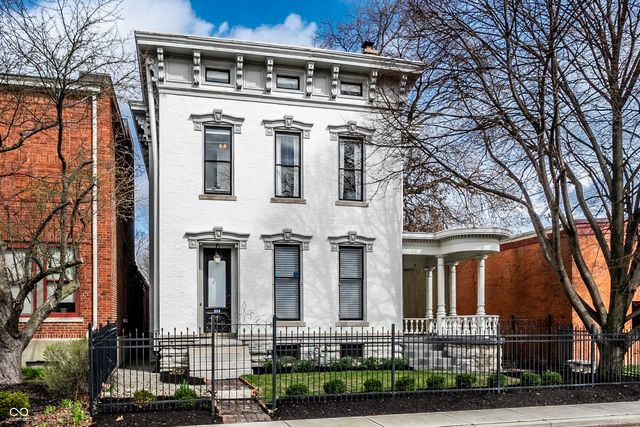 214 E St Joseph Street, Indianapolis, IN 46202