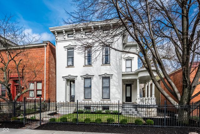 214 E St Joseph Street, Indianapolis, IN 46202