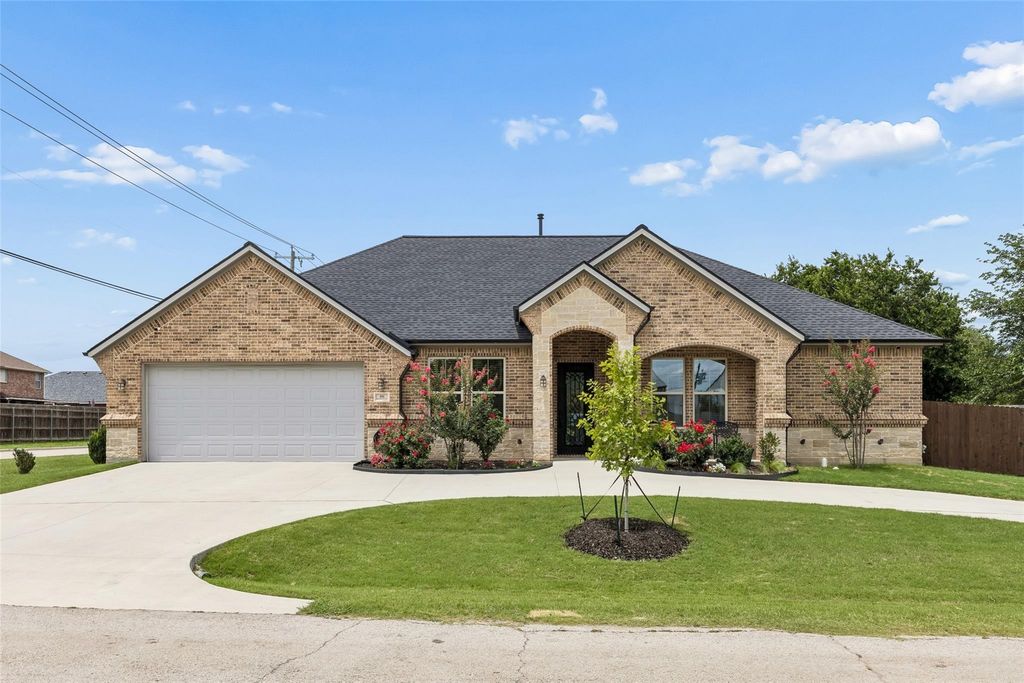 101 Sycamore Lane, Roanoke, TX 76262 — photo 2