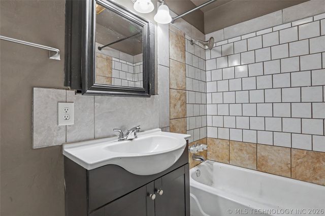 1616 S Park Street, Sapulpa, OK 74066