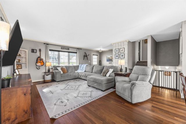 220 Summerhays, Tiffin, IA 52340