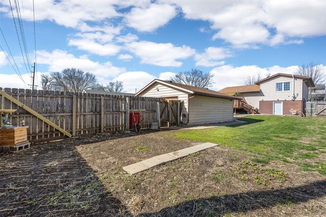 220 Summerhays, Tiffin, IA 52340