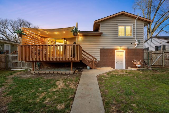 220 Summerhays, Tiffin, IA 52340