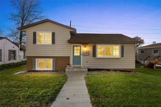 220 Summerhays, Tiffin, IA 52340