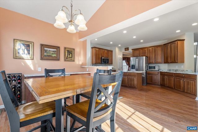 39 LAKEVIEW CT, Zion Crossroads, VA 22942