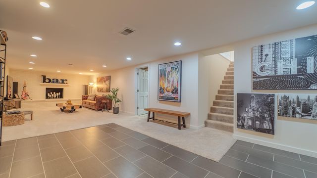 1008 N Roeske Avenue, Michigan City, IN 46360