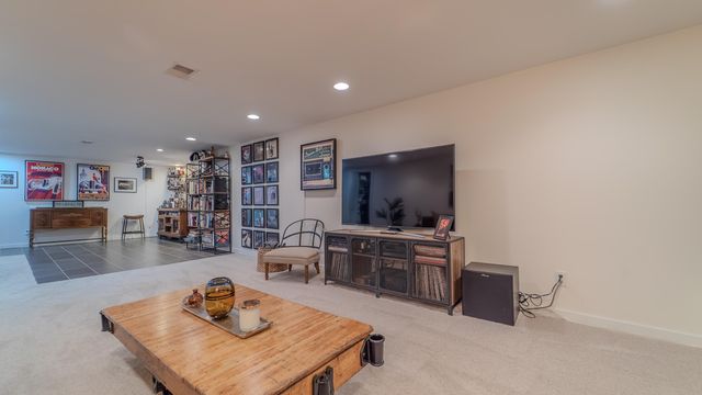 1008 N Roeske Avenue, Michigan City, IN 46360