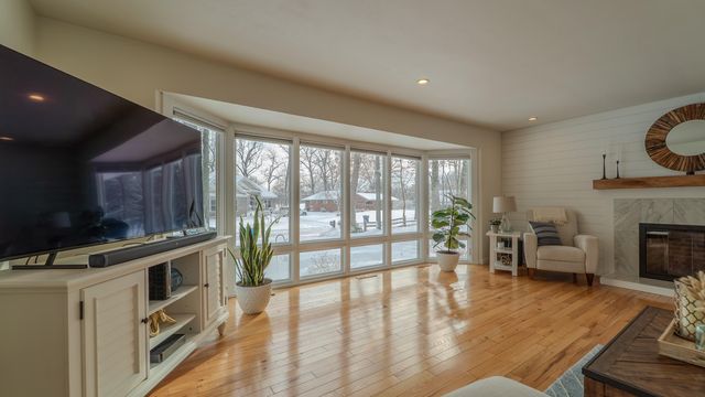 1008 N Roeske Avenue, Michigan City, IN 46360