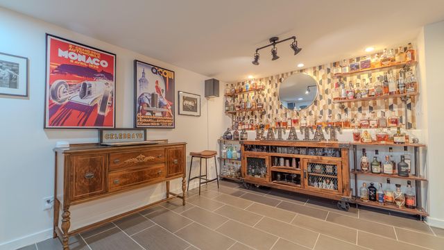 1008 N Roeske Avenue, Michigan City, IN 46360