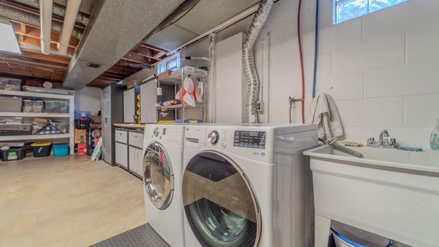 1008 N Roeske Avenue, Michigan City, IN 46360