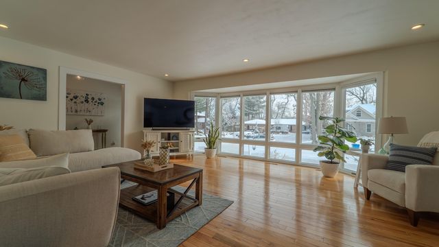 1008 N Roeske Avenue, Michigan City, IN 46360