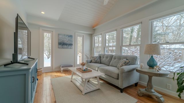 1008 N Roeske Avenue, Michigan City, IN 46360