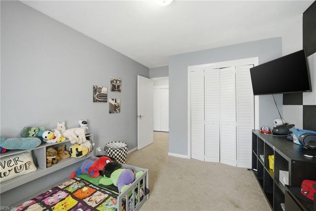 893 Riverbend RD, Virginia Beach, VA 23452