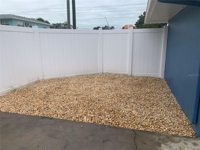 1524 18TH AVENUE N, St Petersburg, FL 33704