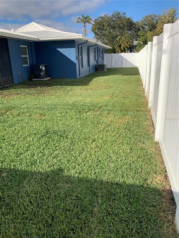 1524 18TH AVENUE N, St Petersburg, FL 33704