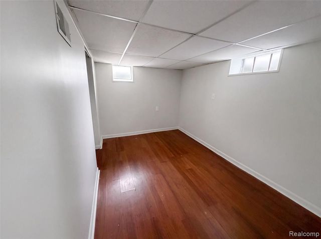 17590 Eastland Street, Roseville, MI 48066