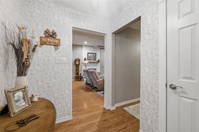 1503 Frontier Drive, Arlington, TX 76012