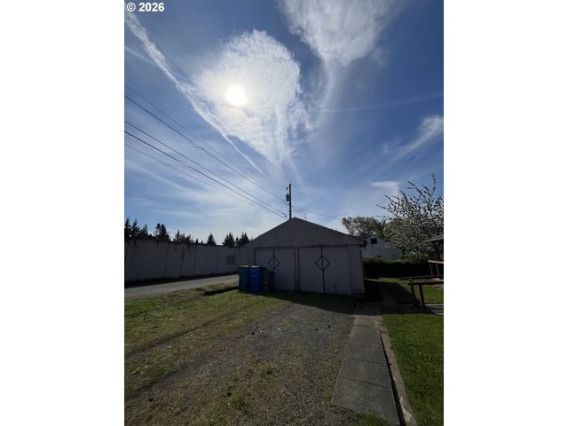 3515 I St, Vancouver, WA 98663