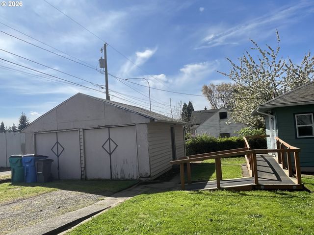 3515 I St, Vancouver, WA 98663