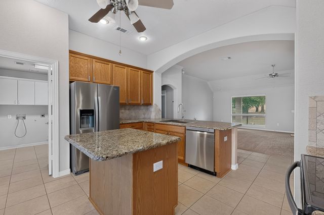 9704 Grandview Drive, Denton, TX 76207