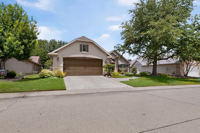 9704 Grandview Drive, Denton, TX 76207