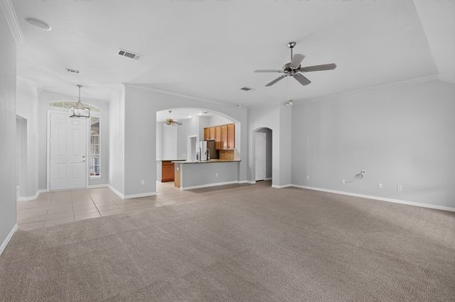 9704 Grandview Drive, Denton, TX 76207