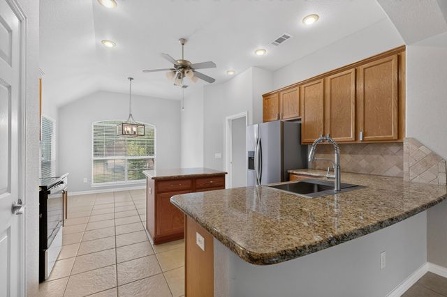 9704 Grandview Drive, Denton, TX 76207