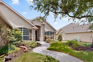 9704 Grandview Drive, Denton, TX 76207