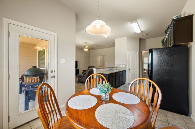 400 Hummingbird Trail, Crowley, TX 76036