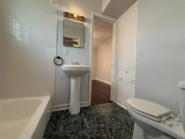 2003 Mcclendon Street 1, Houston, TX 77030
