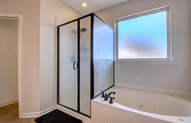 2410 Toccata Lane, Cabot, AR 72023