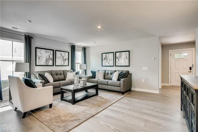 143 Baxter Station BLVD, Moyock, NC 27958