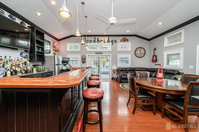 10 Crampton Avenue, Woodbridge Proper, NJ 07095