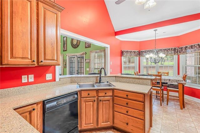 170 St Gabriel Way, Fayetteville, GA 30215