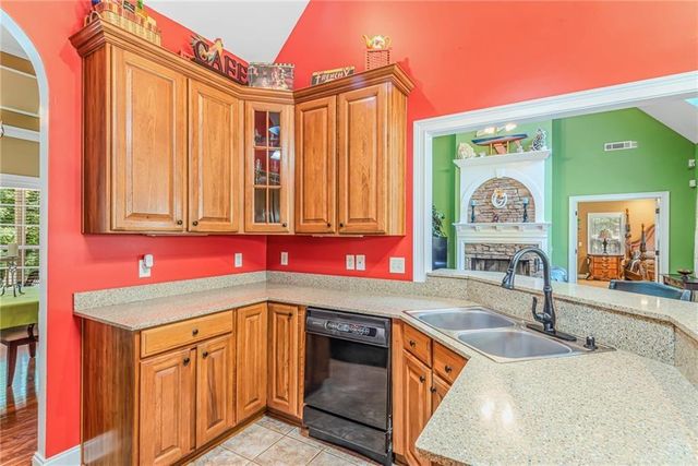 170 St Gabriel Way, Fayetteville, GA 30215