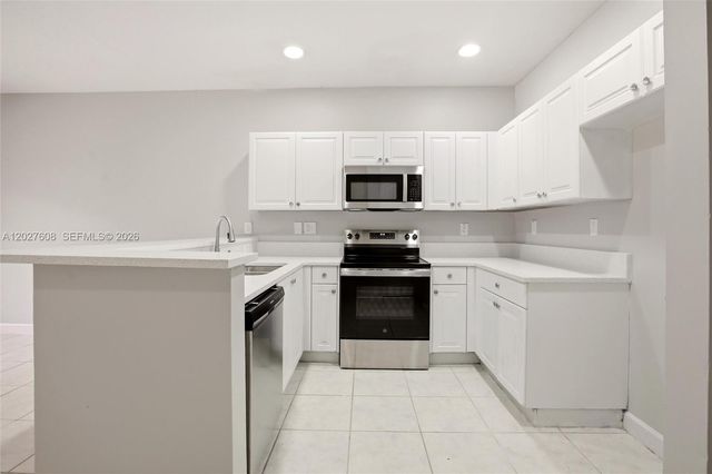 22946 SW 112th Pl, Miami, FL 33170