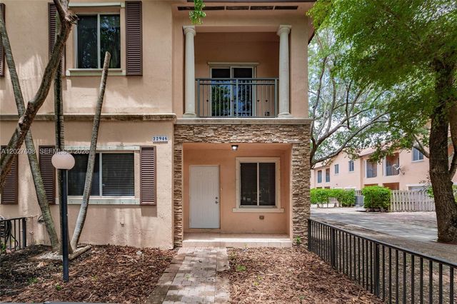 22946 SW 112th Pl, Miami, FL 33170