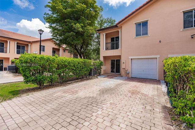 22946 SW 112th Pl, Miami, FL 33170